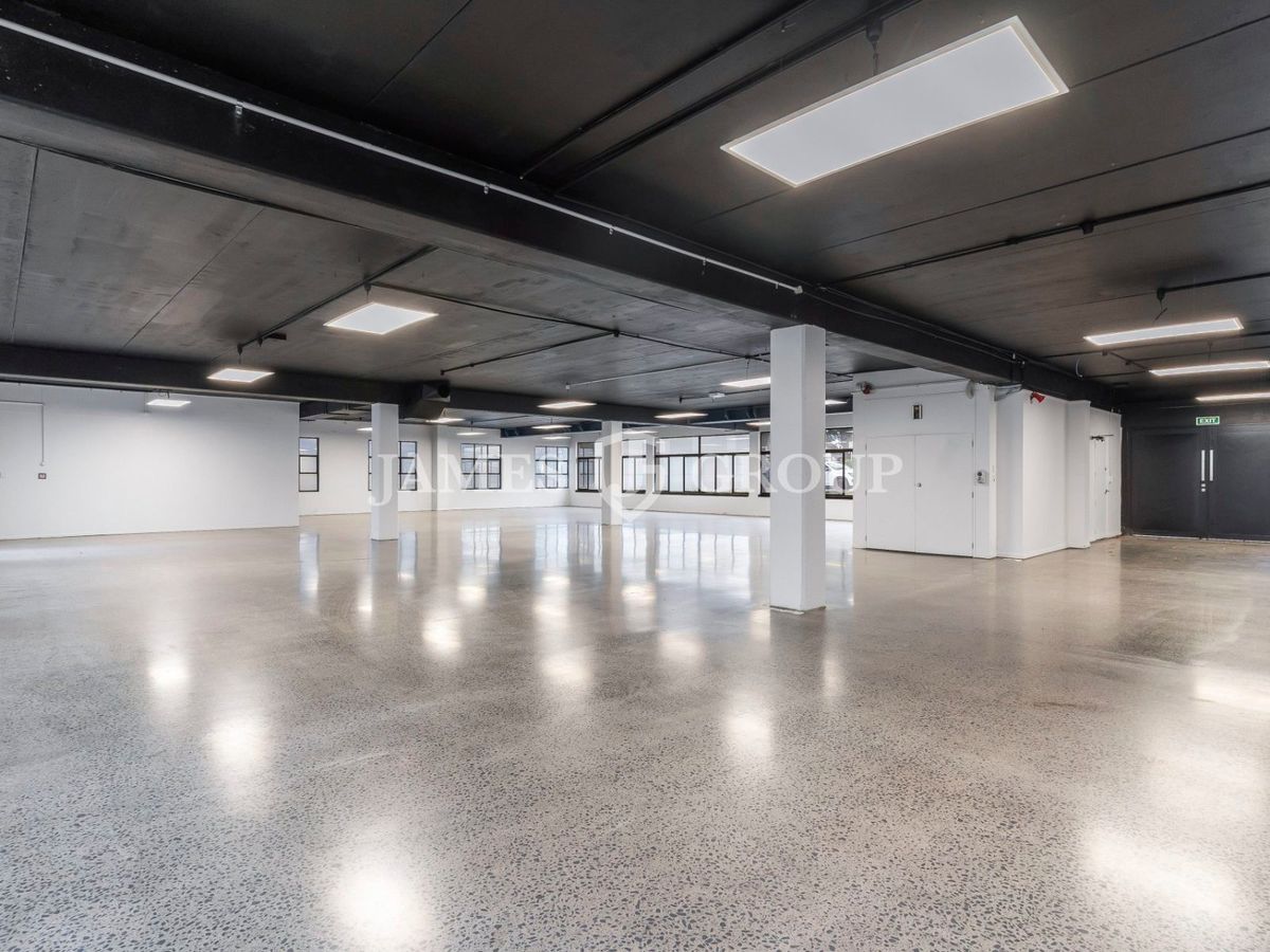 OFFICE OR WAREHOUSE OR HIGH-END SHOWROOM - Ansicht 5