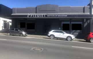 Large ground floor retail area in Filleul Street