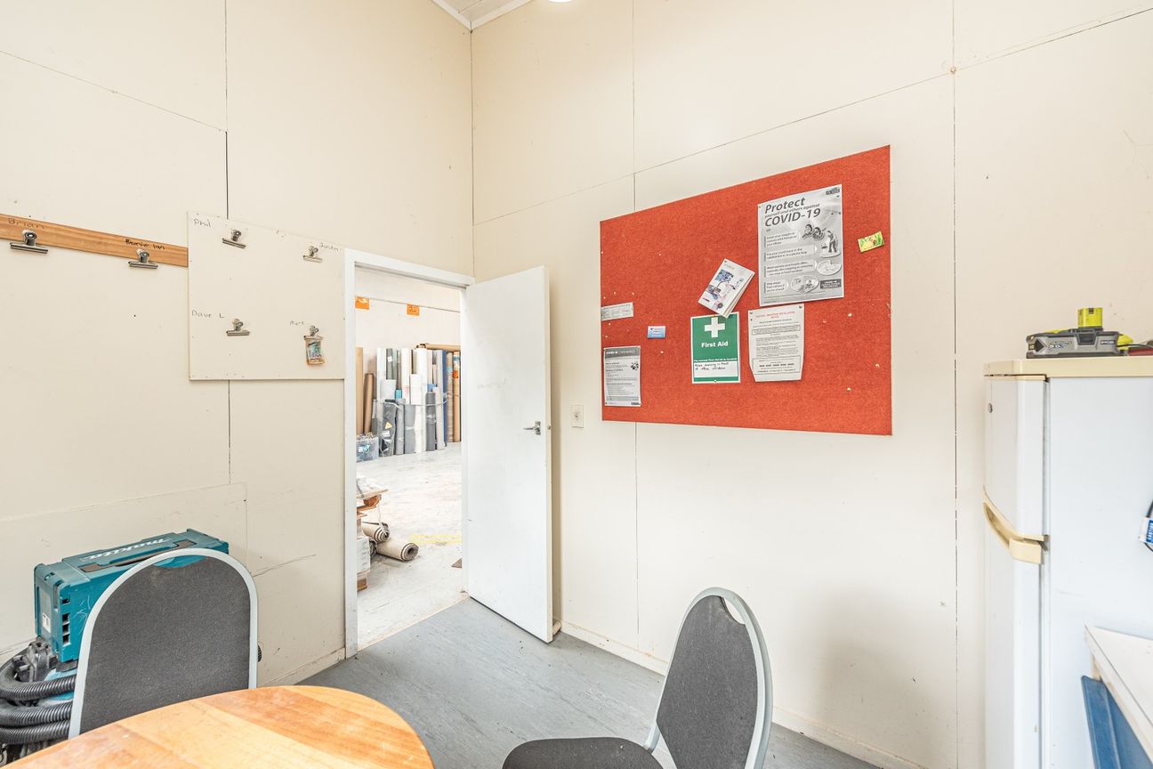Opportunity with tenancy and flexible space - Bild 6