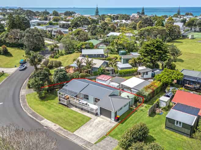 17 Mako Avenue, Whiritoa