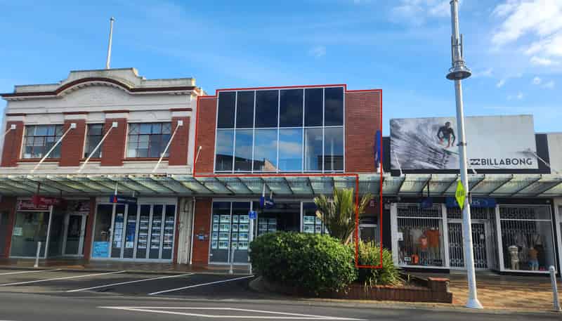First Floo/68 King Street, Pukekohe