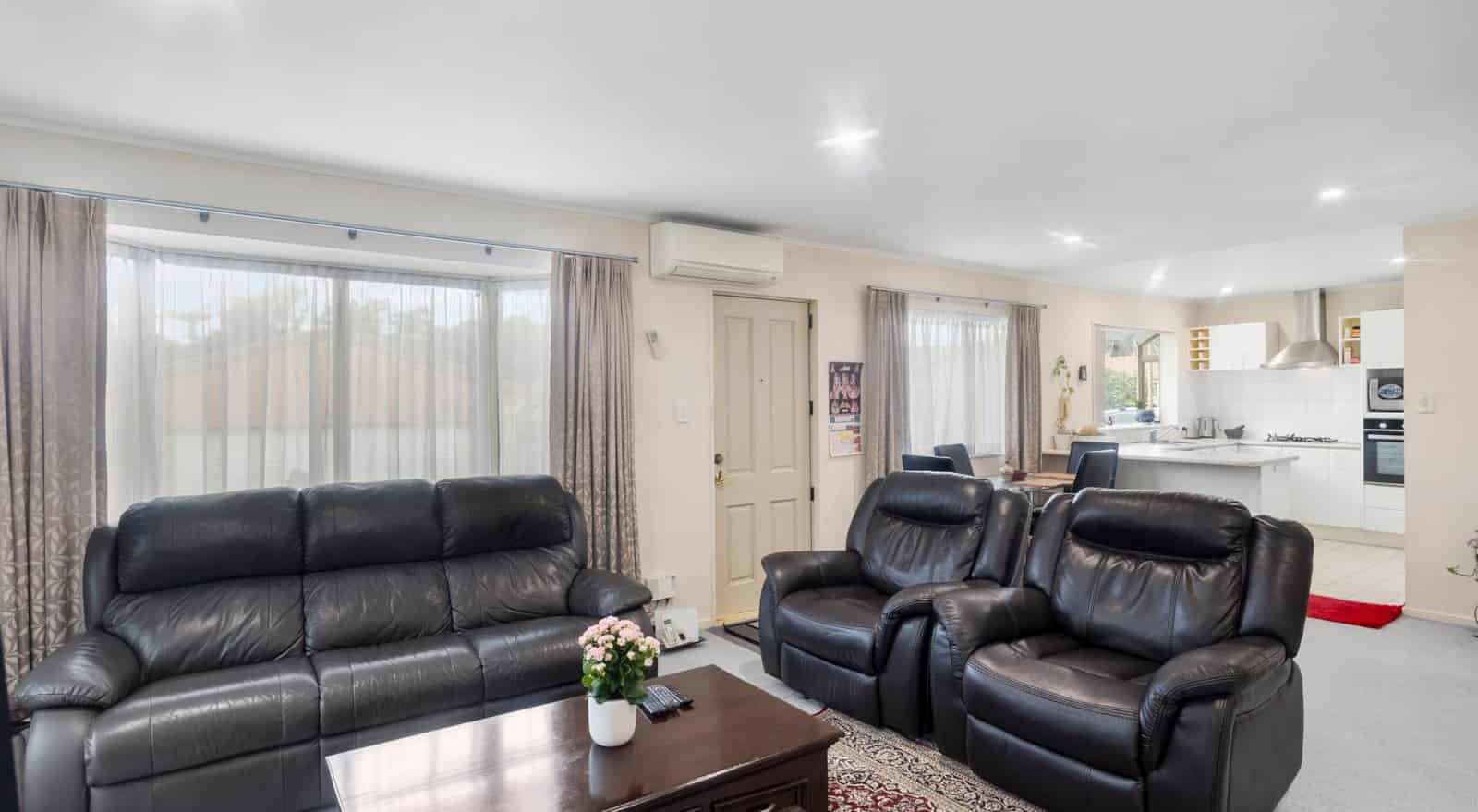 17/20 Taylor Street, Blockhouse Bay, Auckland City For Sale