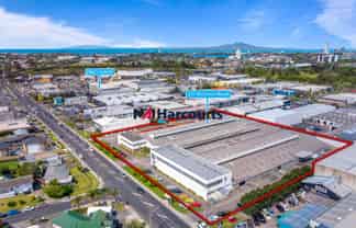 Wairau Valley LARGE Warehouse 