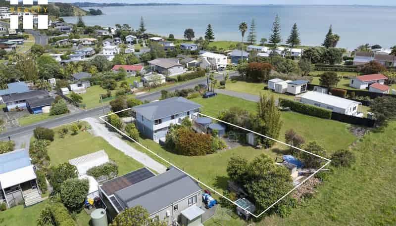16 Hihi Beach Road, Mangonui
