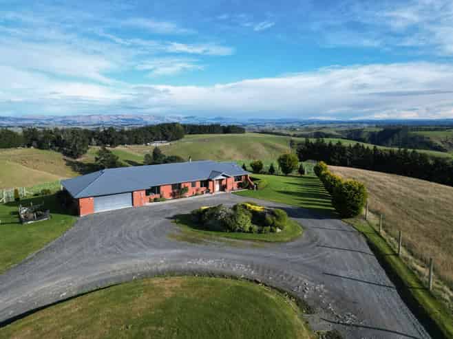 92 Cameron Road, Hillend