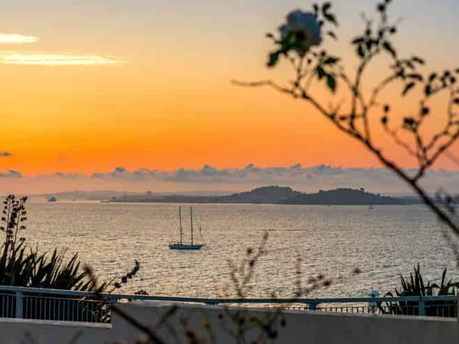 59 Cliff Road, St Heliers