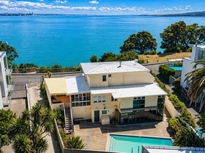 59 Cliff Road, St Heliers
