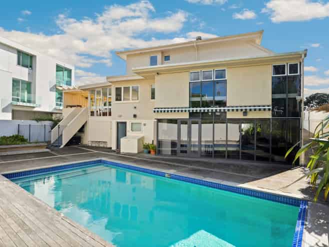 59 Cliff Road, St Heliers