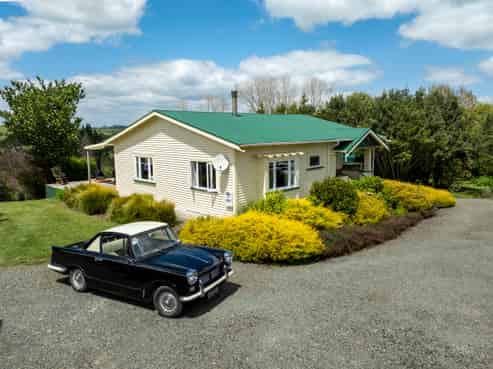 85C Te Pahi River Drive, Paparoa
