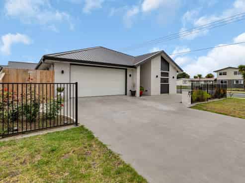 2 Parera Crescent, Tikipunga