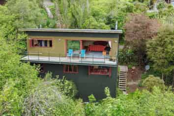 9 Derdan Street, PURAKAUNUI