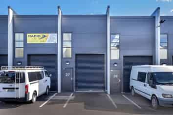 65sqm multi-purpose unit in Silverdale 