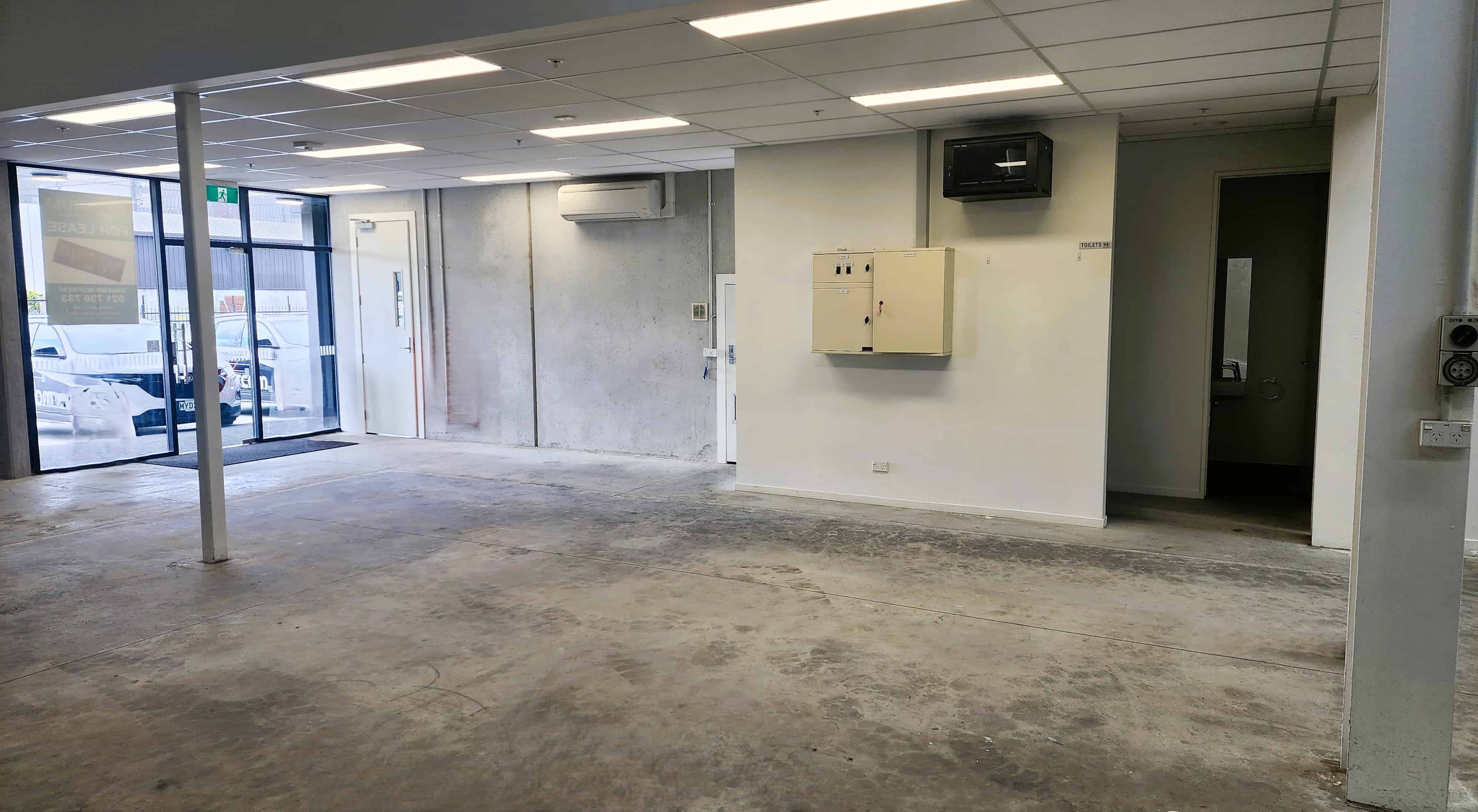 For lease Unit 5/20 Highgate Parkway, Silverdale realestate.co.nz