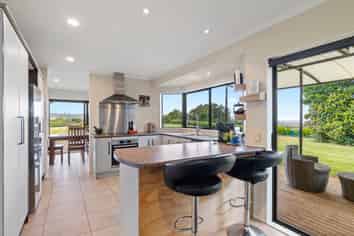 402D Awhitu Central Road, Waiuku