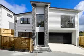 30B Beulah Avenue, Rothesay Bay