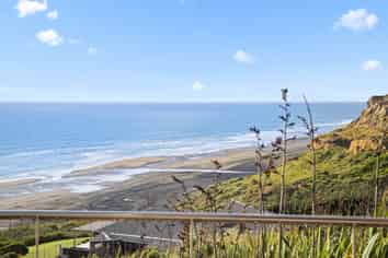 7/685 Karioitahi Road, Waiuku