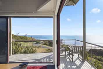 7/685 Karioitahi Road, Waiuku
