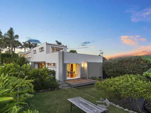 41 Old Lake Road, Narrow Neck