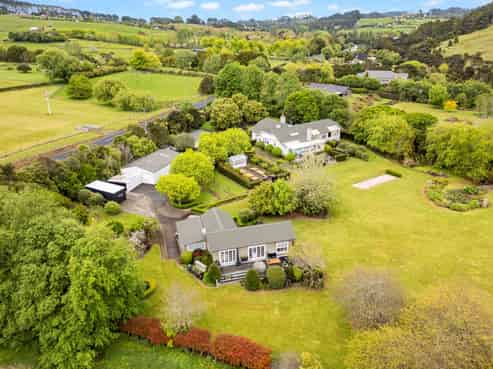 998 Peak Road, Waimauku