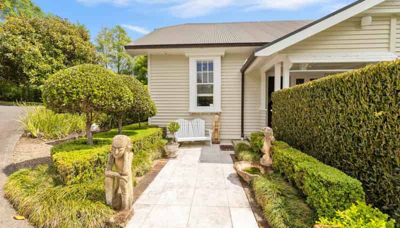 998 Peak Road, Waimauku
