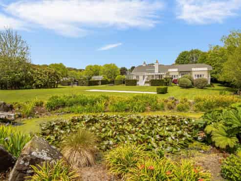 998 Peak Road, Waimauku