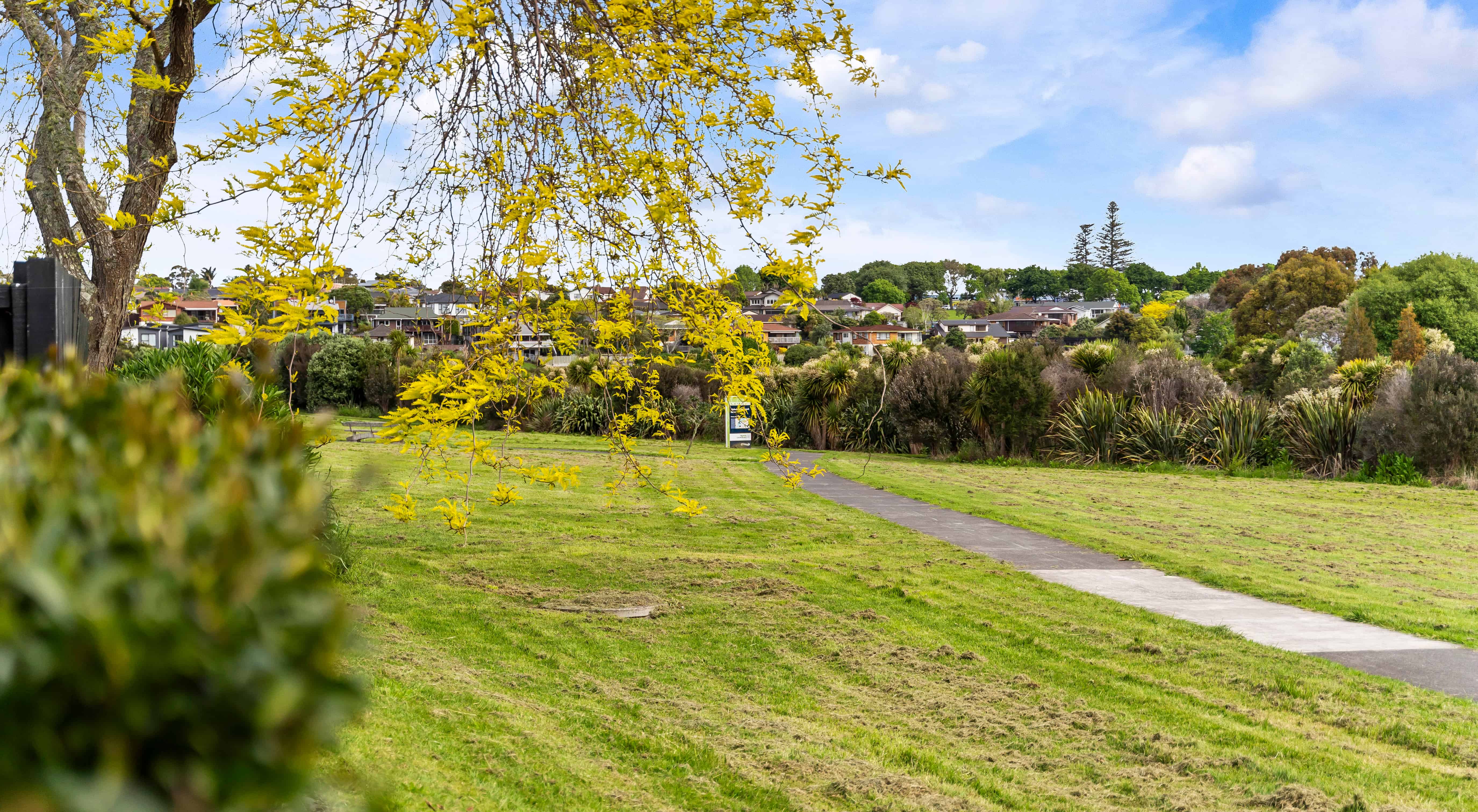 33B Birman Close, Half Moon Bay, Manukau City For Sale realestate.co.nz