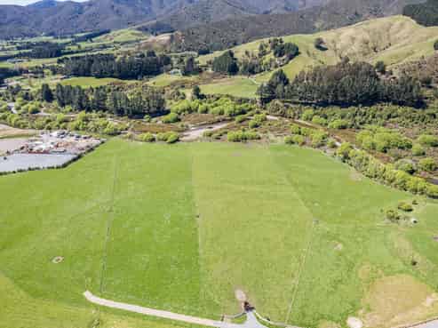 59a Gilbert Road, Kaitoke