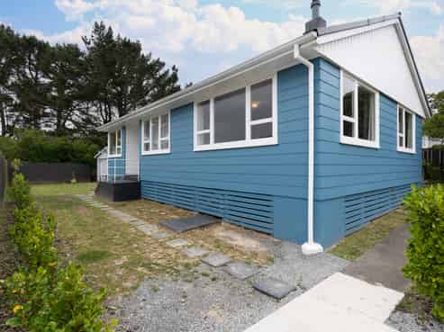 9 Sasanof View, Ascot Park