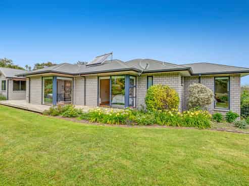 47 Mccallum Drive, Sandspit