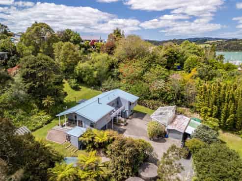 2 Beaufort Street, Opua