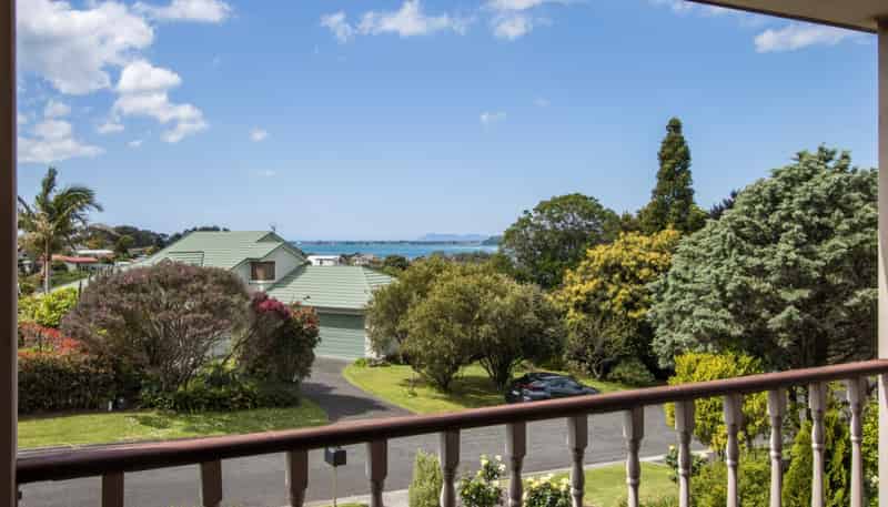2 Baigent Place, Tanners Point, Katikati