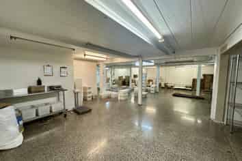 Functional Parnell warehousing