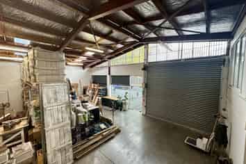 Functional Parnell warehousing