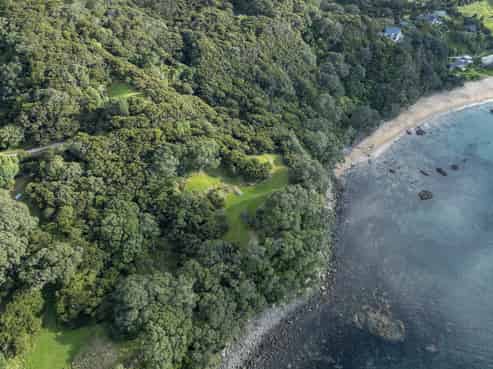 216 Matapaua Bay Road, Opito Bay