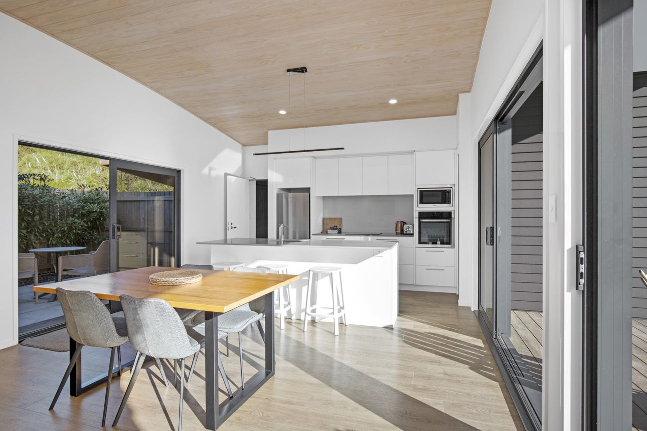 Sea views, sunsets and simple living - Aanzicht 3