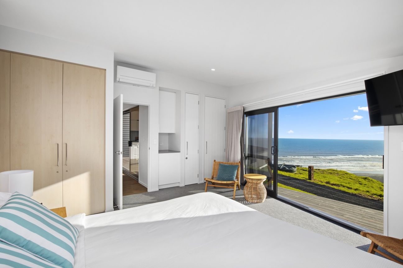 Sea views, sunsets and simple living - Aanzicht 5