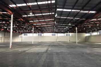 Spacious Warehouse