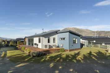 17 Cirrus Place, Omarama
