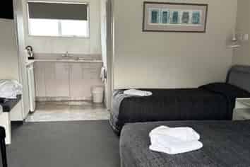 Tidy Southern Motel Freehold & Business