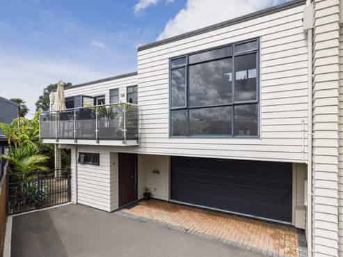 9/20 Mayfair Street, Tauranga South