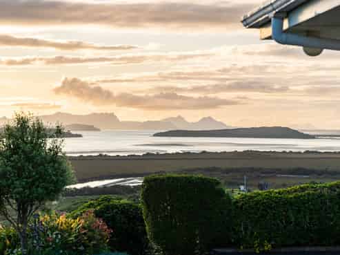 381 State Highway 1, Otaika