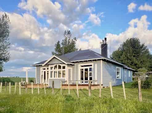 1926 Makino Road, Halcombe