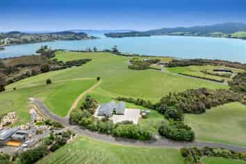 14/2958 State Highway 10, Mangonui