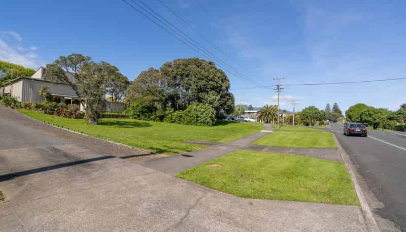 17 James Street , Raglan