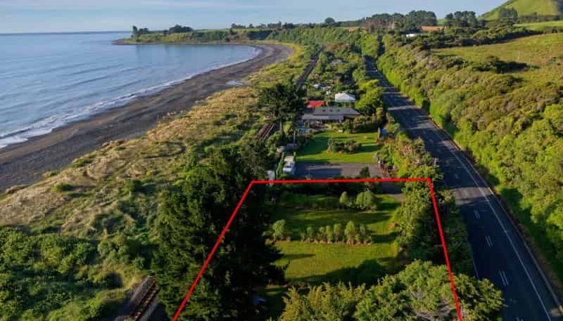 1370 State Highway , Hapuku