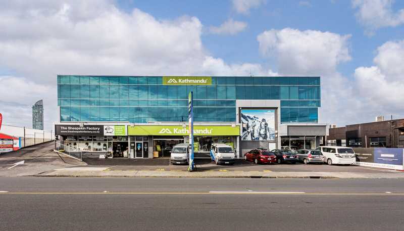 34 Barrys Point Road, Takapuna