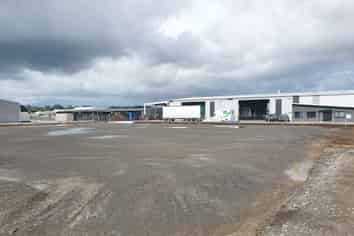 New Bell Block Warehouse For Lease