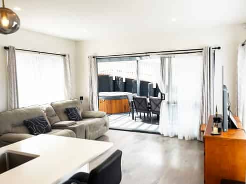 3 Whale Bay Rise, Gulf Harbour