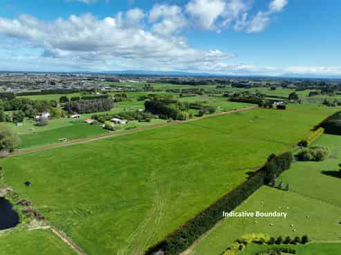 33 Mckellar Road, Tisbury