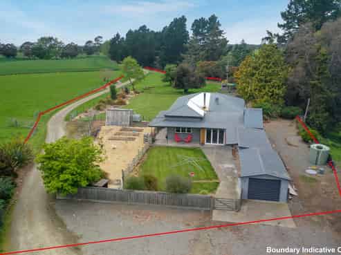 594 Blue Cliffs Road, Saint Andrews